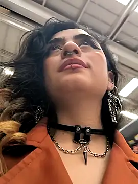 Lila Desiree online show from 12-31-24, 09:39