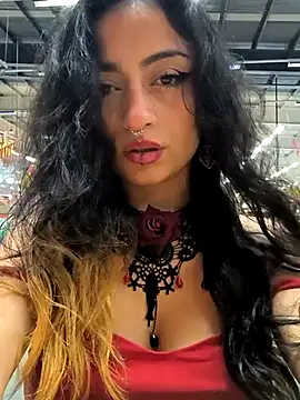 Lila Desiree online show from 02-18-25, 12:48