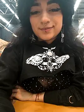 Lila Desiree online show from 09-21-25, 09:38