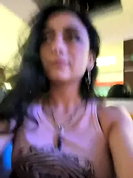 Lila Desiree online show from 10-29-25, 11:06