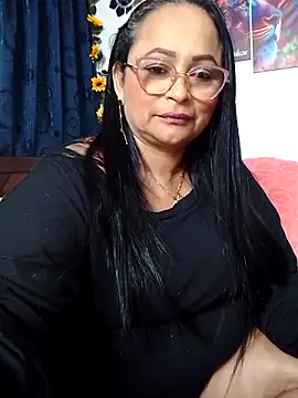 Snapshot of ScarletthJhonson- chatting on 03-08-25, 10:45 ScarletthJhonson- online show from 03-08-25, 10:45