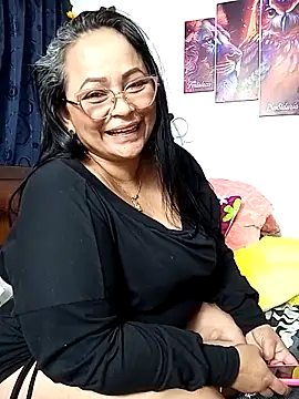 Snapshot of ScarletthJhonson- chatting on 03-09-25, 05:33 ScarletthJhonson- online show from 03-09-25, 05:33