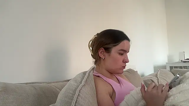 maisiesmithx online show from 03-20-26, 04:12