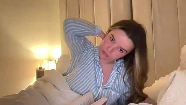 maisiesmithx online show from 04-09-26, 06:19