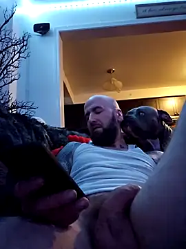 Beardedtattood online show from 02-04-25, 12:33