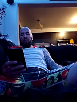 Beardedtattood online show from 02-06-25, 01:49