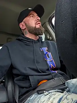 Beardedtattood online show from 02-24-25, 06:49