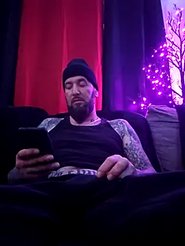 Beardedtattood online show from 03-11-25, 12:44