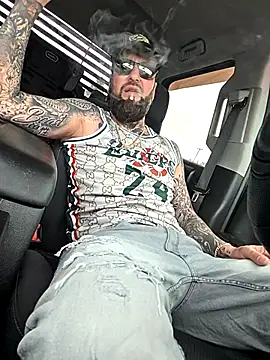 Beardedtattood online show from 11-14-25, 04:49