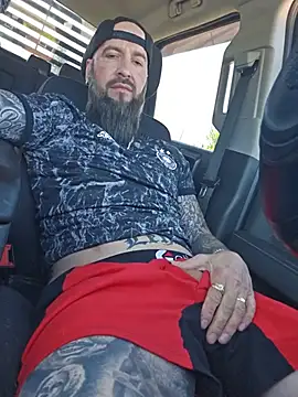 Beardedtattood online show from 06-03-26, 02:33
