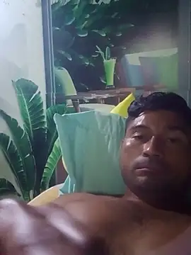 Snapshot of Diogo100 chatting on 10-07-25, 03:47 Diogo100 online show from 10-07-25, 03:47