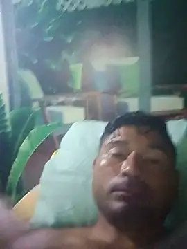 Snapshot of Diogo100 chatting on 10-09-25, 05:38 Diogo100 online show from 10-09-25, 05:38