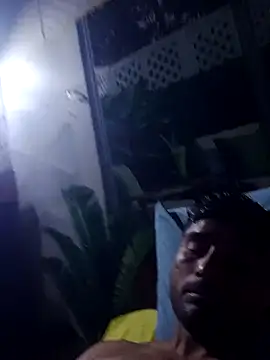 Snapshot of Diogo100 chatting on 11-28-25, 03:42 Diogo100 online show from 11-28-25, 03:42