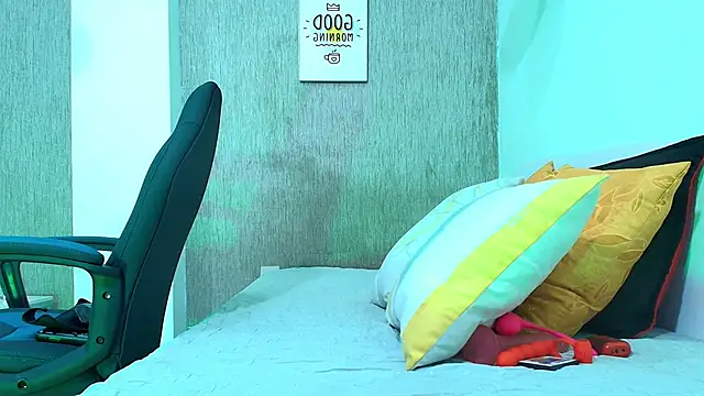 zhamira 21 online show from 01-12-25, 04:00