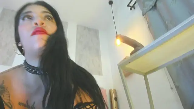 zhamira 21 online show from 12-16-25, 08:47