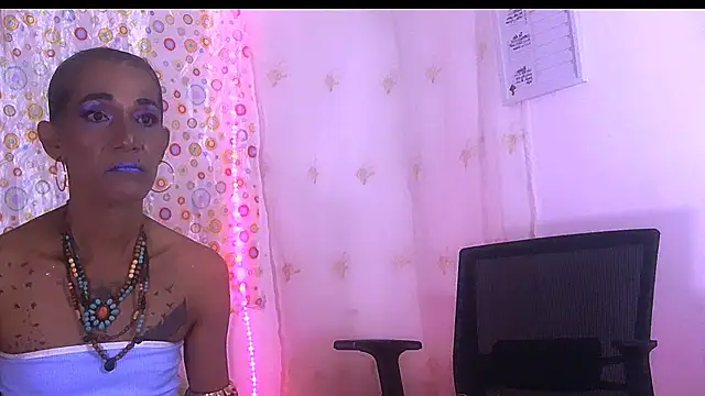 Snapshot of Lobaveterana_sex chatting on 02-03-26, 03:48 Lobaveterana sex online show from 02-03-26, 03:48