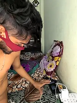 Snapshot of Indian_Lust_Couple chatting on 03-09-25, 08:52 Indian Lust Couple online show from 03-09-25, 08:52