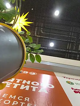 Snapshot of mur_girl chatting on 01-19-25, 09:55 mur girl online show from 01-19-25, 09:55