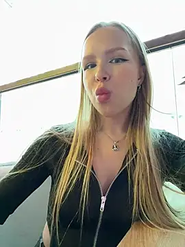 Snapshot of mur_girl chatting on 02-07-25, 09:58 mur girl online show from 02-07-25, 09:58