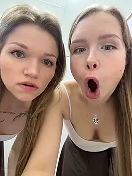 mur girl online show from 06-17-26, 12:40