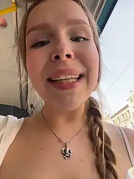 mur girl online show from 07-15-26, 12:54