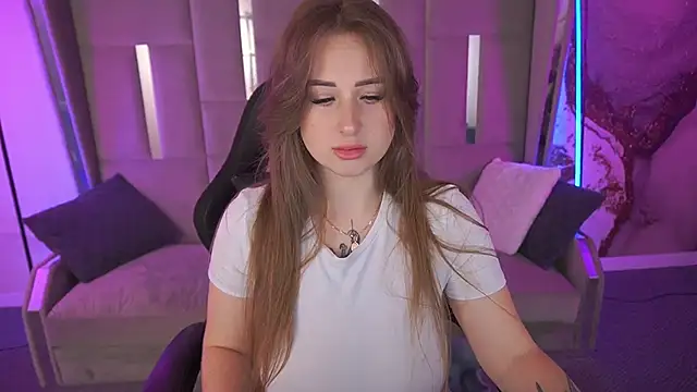 Snapshot of GentleAdellee chatting on 11-23-25, 01:22 GentleAdellee online show from 11-23-25, 01:22