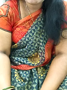 Snapshot of MaaliiiPonuTamil chatting on 07-05-26, 02:07 MaaliiiPonuTamil online show from 07-05-26, 02:07