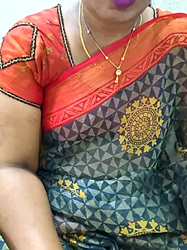 Snapshot of MaaliiiPonuTamil chatting on 07-17-26, 01:56 MaaliiiPonuTamil online show from 07-17-26, 01:56
