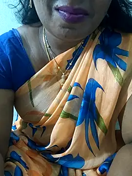 Snapshot of MaaliiiPonuTamil chatting on 07-18-26, 05:55 MaaliiiPonuTamil online show from 07-18-26, 05:55