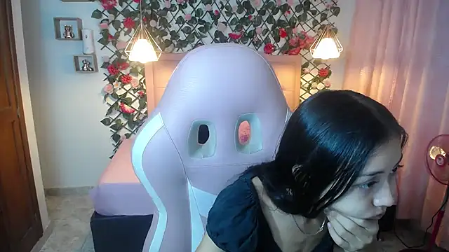 NathaliaSweet 11 online show from 01-04-25, 02:14