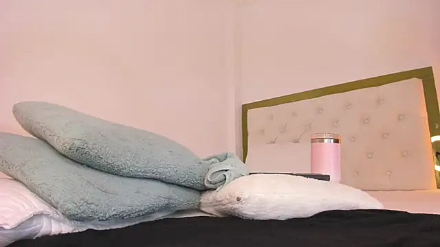 SofiaBosch online show from 03-21-26, 08:19