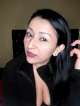 Snapshot of ArianaMist chatting on 12-07-24, 01:58 ArianaMist online show from 12-07-24, 01:58