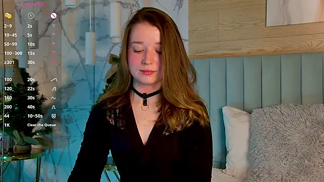 Snapshot of MichelleHaynes chatting on 12-30-24, 03:02 MichelleHaynes online show from 12-30-24, 03:02