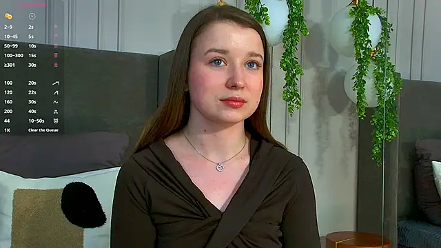 Snapshot of MichelleHaynes chatting on 02-06-25, 09:28 MichelleHaynes online show from 02-06-25, 09:28