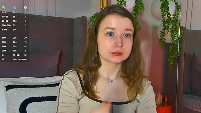 Snapshot of MichelleHaynes chatting on 03-02-25, 03:16 MichelleHaynes online show from 03-02-25, 03:16