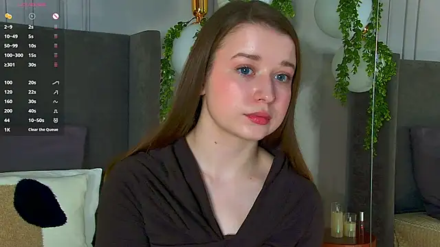 Snapshot of MichelleHaynes chatting on 03-07-25, 02:23 MichelleHaynes online show from 03-07-25, 02:23