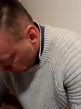 Snapshot of Nicetomeetyoubb chatting on 12-19-25, 04:52 Nicetomeetyoubb online show from 12-19-25, 04:52