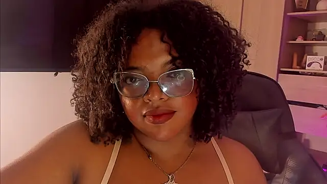 Snapshot of conielaurenth chatting on 08-03-26, 02:54 conielaurenth online show from 08-03-26, 02:54