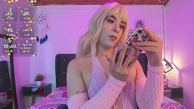 Snapshot of Nyx__Blackwood chatting on 12-23-24, 02:35 Nyx Blackwood online show from 12-23-24, 02:35