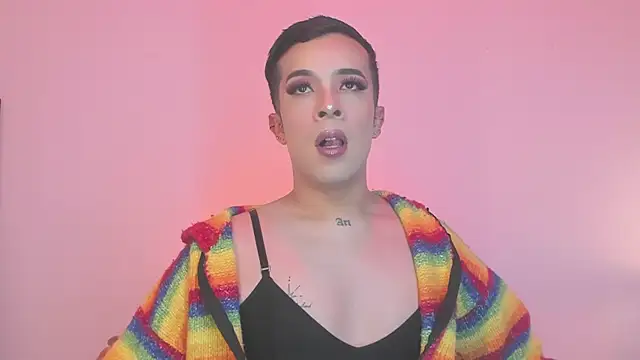 Snapshot of Nyx__Blackwood chatting on 09-19-25, 11:16 Nyx Blackwood online show from 09-19-25, 11:16