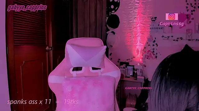 gabyye capprins online show from 02-07-26, 12:03