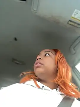 Jayhoney25 online show from 10-27-25, 04:00