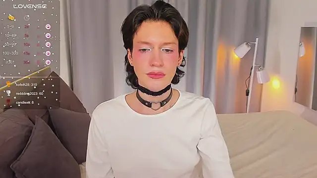 Kolette Gray online show from 03-09-25, 07:48