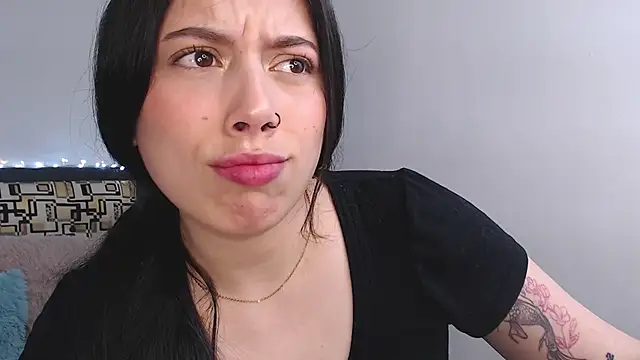 iam emy online show from 10-17-25, 01:09