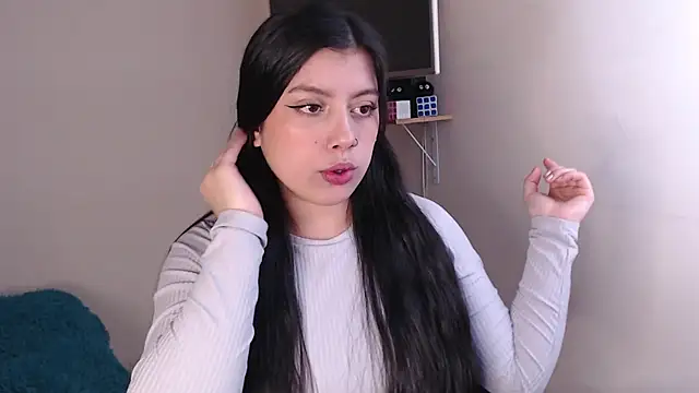 iam emy online show from 11-21-25, 06:12