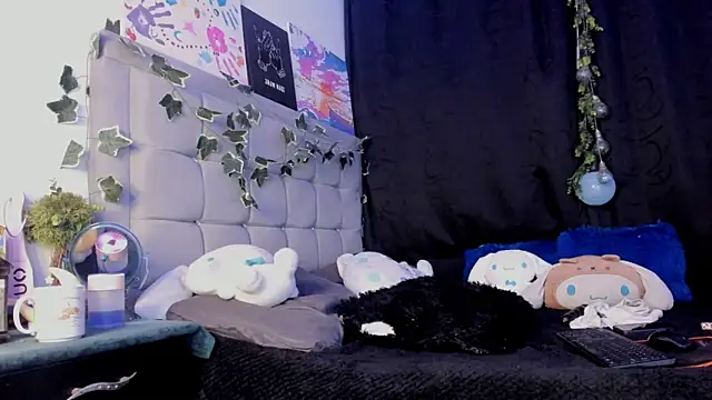 Snapshot of jacks_hotter chatting on 01-27-25, 04:20 jacks hotter online show from 01-27-25, 04:20