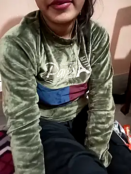 Snapshot of Sania-Love chatting on 01-28-25, 10:02 Sania-Love online show from 01-28-25, 10:02