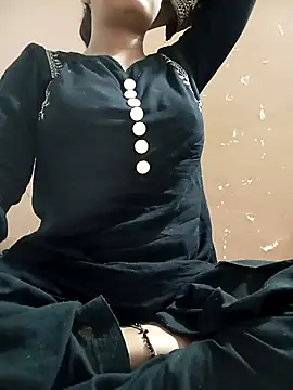 Snapshot of Sania-Love chatting on 03-20-25, 07:47 Sania-Love online show from 03-20-25, 07:47