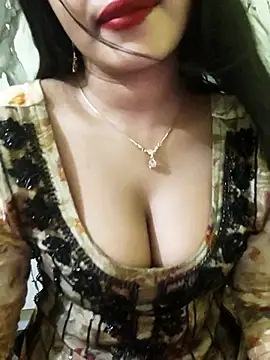 Snapshot of Sania-Love chatting on 10-30-25, 08:38 Sania-Love online show from 10-30-25, 08:38