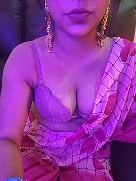 Snapshot of callmeshreya chatting on 07-15-26, 09:14 callmeshreya online show from 07-15-26, 09:14